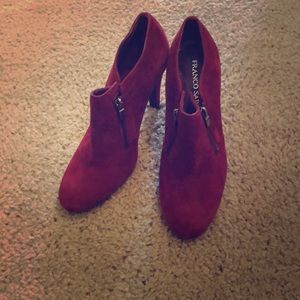 Ankle Boots with Zippers